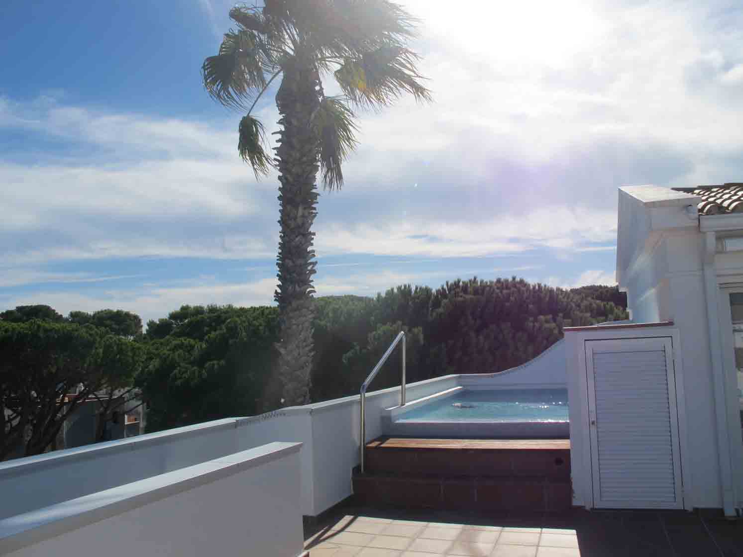 PENTHOUSE WITH POOL ON TERRACE CLOSE TO THE GOLF AND BEACH IN PLAYA DE PALS